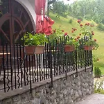 Na Kluk Bed and breakfast 3*