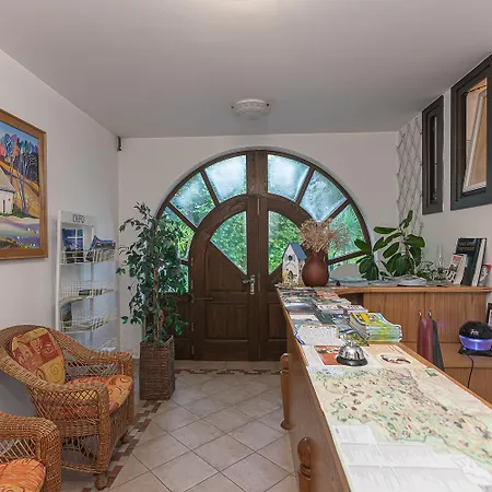 Bed & Breakfast Na Kluk 3*
