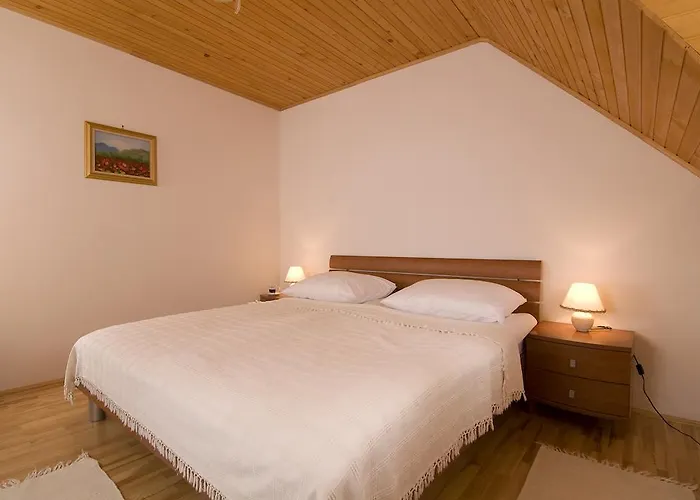 Bed & Breakfast Na Kluk Idrija